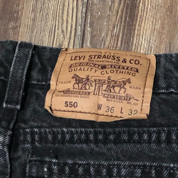 Vintage Levi's 550 Jeans Men's 36x32 High Rise Straight Leg 90's Made in USA Den - Picture 5 of 7